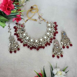 Maroon Mirror Necklace Set in Mehendi Finish